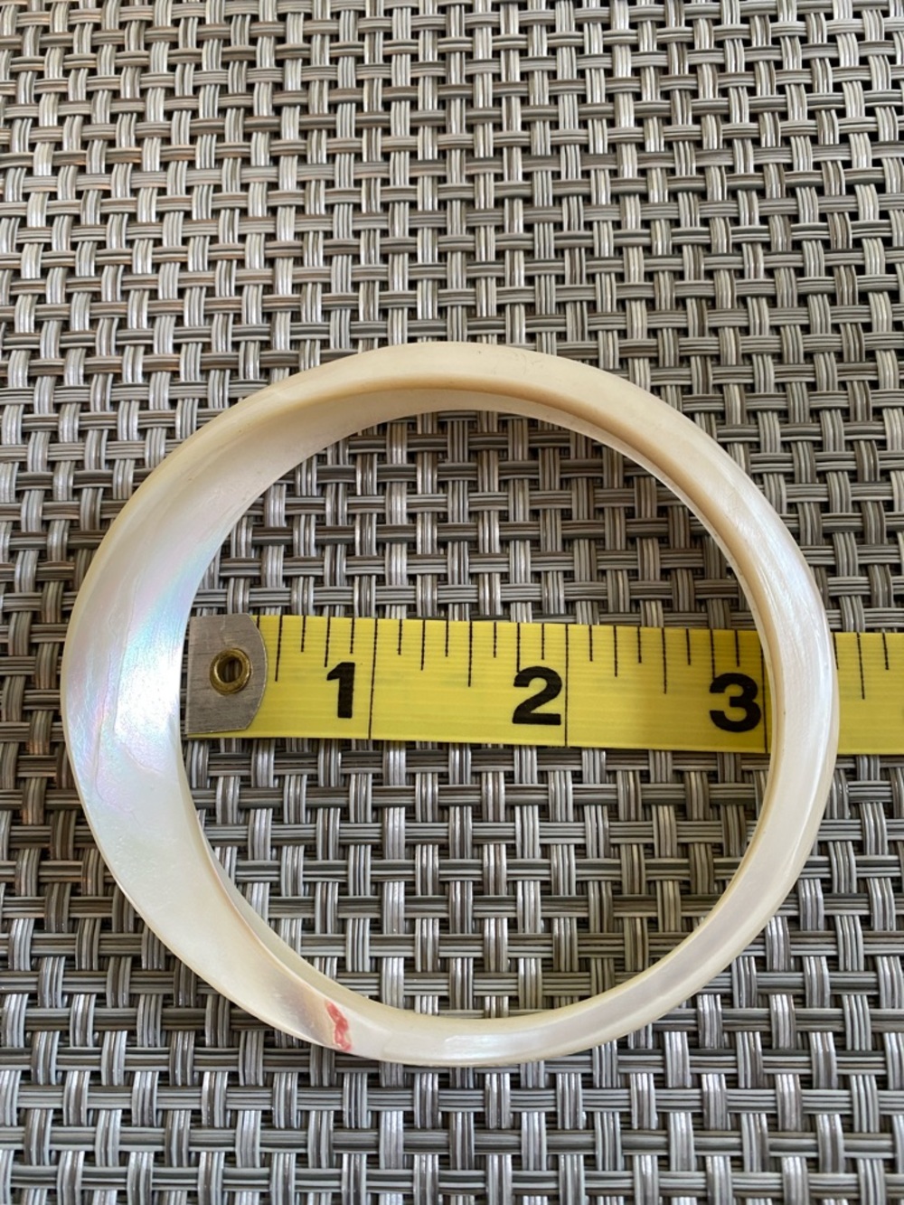 Mother of Pearl Bangle Bracelet - Picture 3 of 16